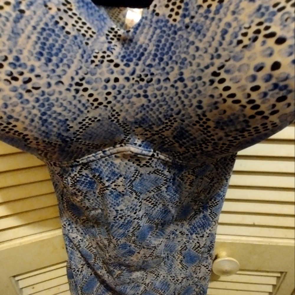 Ladies casual top